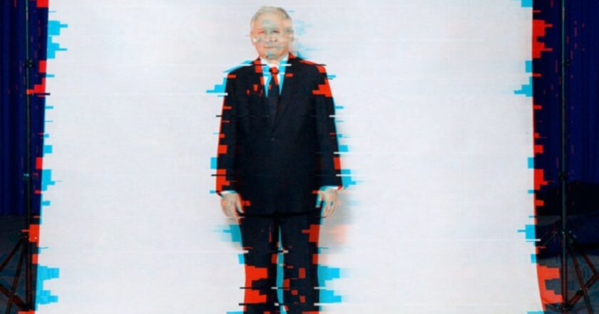 KALINSKI-KACZYNSKI-JAROSLAW-glitch-1024x683